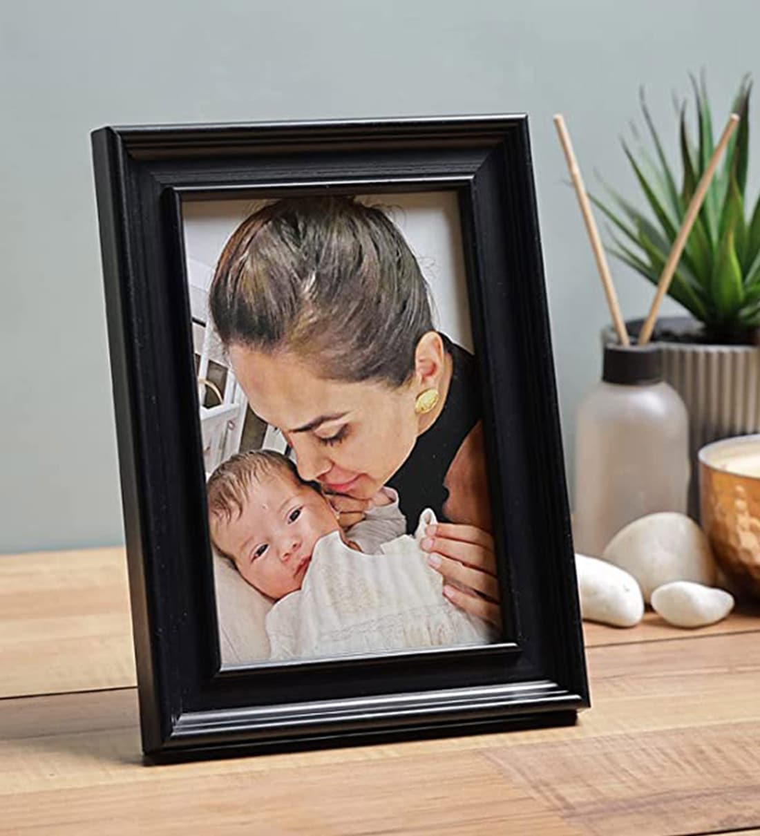 Single photo shop frames